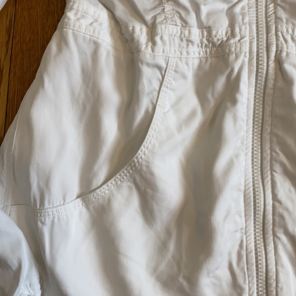 Lululemon Inner Peace Reversible Jacket - Picture 3 of 16